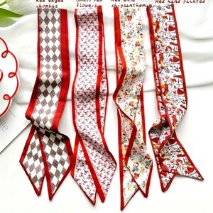 Red & White Twillies! Set of 4! NIP! ✨🎀✨